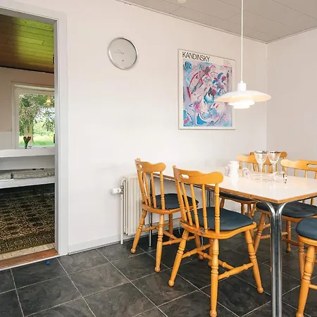 Hébergement de vacances 7 Person In *